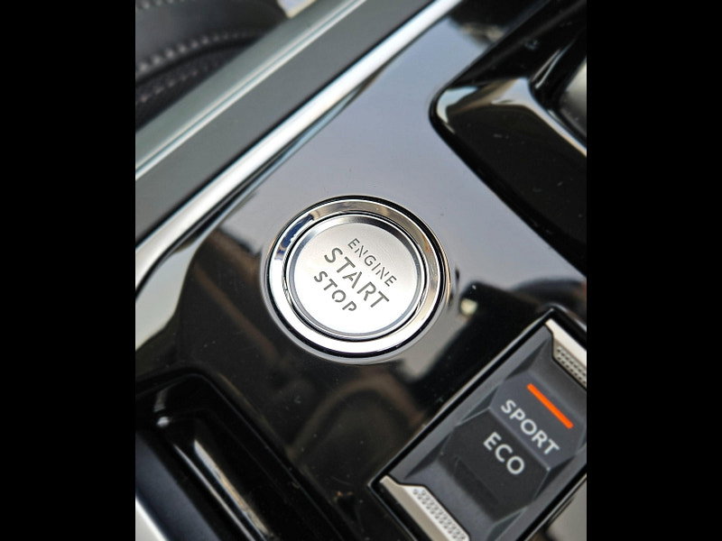Peugeot 308 1.2 PureTech GPF Allure Hatchback 5dr Petrol EAT Euro 6 (s/s) (130 ps) 5dr Automatic 2020
