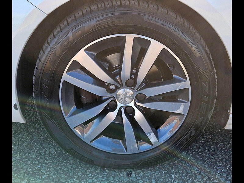 Peugeot 308 1.6 BlueHDi Allure EAT Euro 6 (s/s) 5dr 5dr Automatic 2018