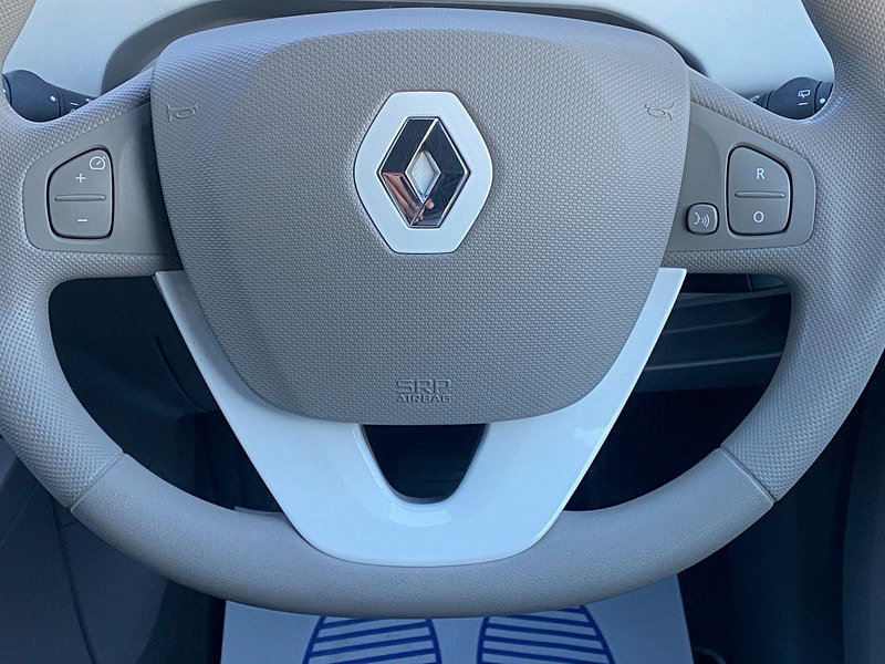 Renault Zoe R90 22kWh Expression Nav Auto 5dr (i) 5dr Automatic 2015
