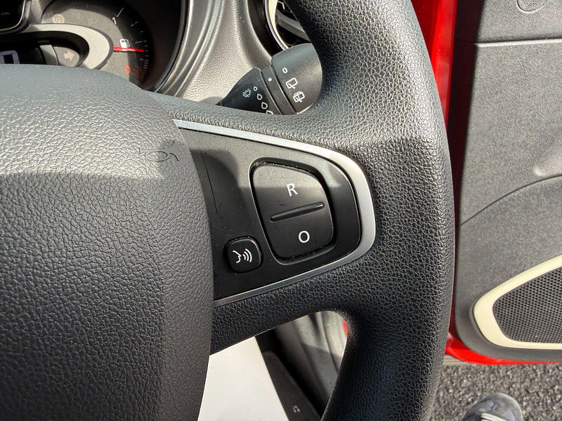 Renault Captur 0.9 TCe ENERGY Play Euro 6 (s/s) 5dr 5dr Manual 2019