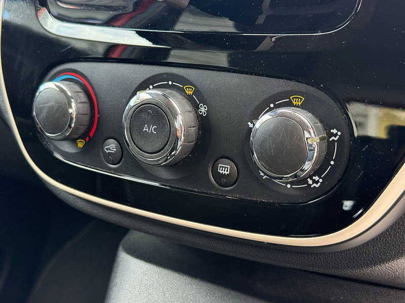 Renault Captur 0.9 TCe ENERGY Play Euro 6 (s/s) 5dr 5dr Manual 2019