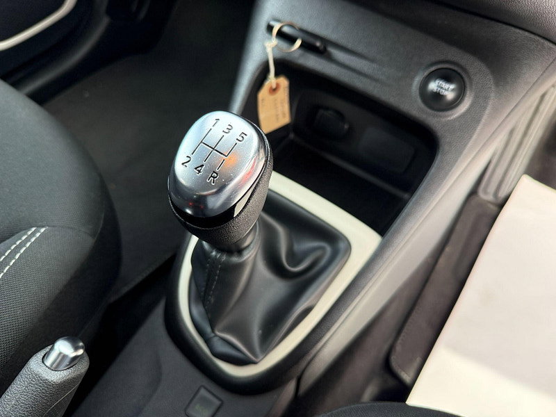 Renault Captur 0.9 TCe ENERGY Play Euro 6 (s/s) 5dr 5dr Manual 2019