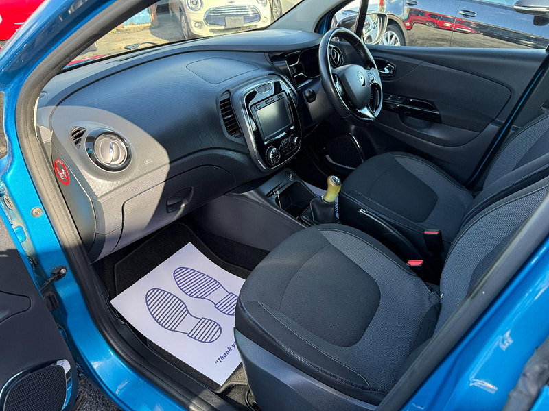 Renault Captur 1.5 dCi ENERGY Dynamique Nav Euro 6 (s/s) 5dr 5dr Manual 2015