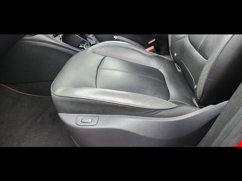 Renault Captur 1.5 dCi ENERGY Signature Nav Auto Euro 6 (s/s) 5dr 5dr Automatic 2016