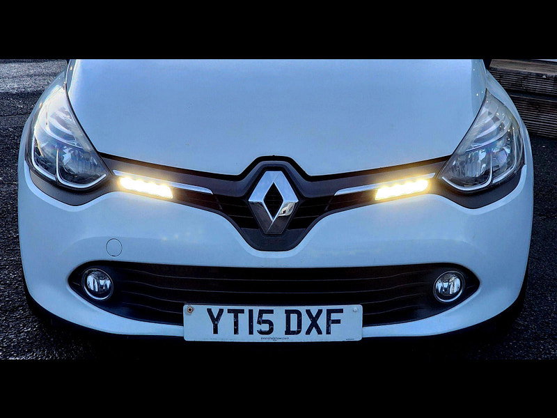 Renault Clio 1.5 dCi Dynamique S MediaNav EDC Euro 5 5dr 5dr Automatic 2015