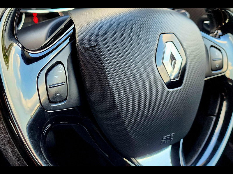 Renault Clio 1.5 dCi Dynamique S MediaNav EDC Euro 5 5dr 5dr Automatic 2014