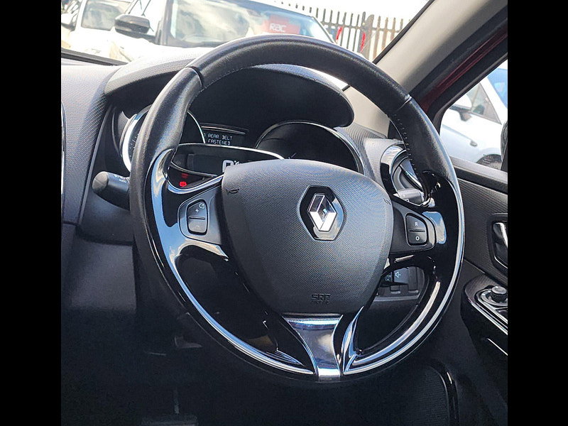 Renault Clio 1.5 dCi Dynamique S MediaNav EDC Euro 5 5dr 5dr Automatic 2014