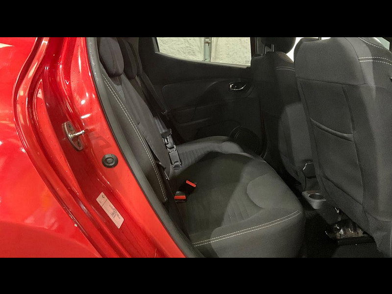 Renault Clio 1.5 dCi Dynamique S MediaNav EDC Euro 5 5dr 5dr Automatic 2014