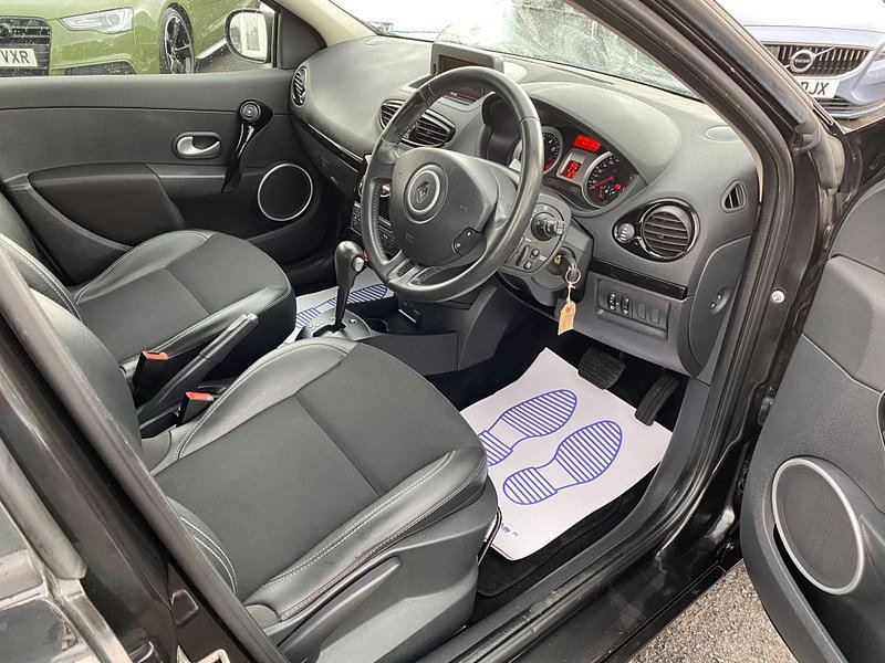 Renault Clio 1.6 VVT GT Line TomTom Sport Tourer Auto Euro 5 5dr 5dr Automatic 2011