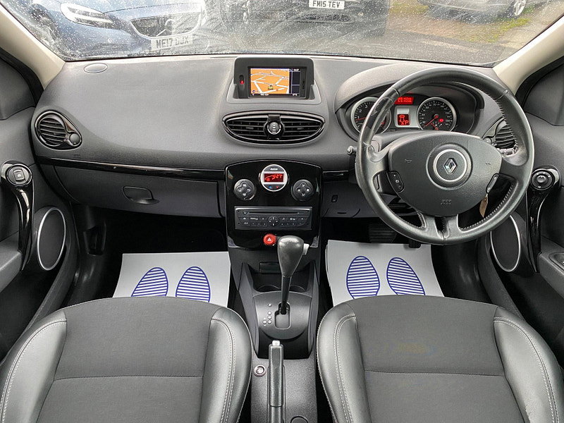 Renault Clio 1.6 VVT GT Line TomTom Sport Tourer Auto Euro 5 5dr 5dr Automatic 2011