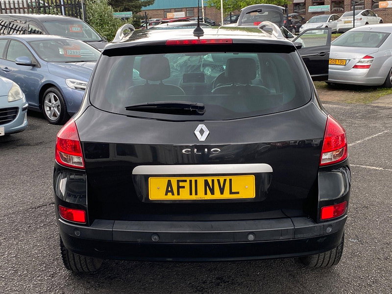 Renault Clio 1.6 VVT GT Line TomTom Sport Tourer Auto Euro 5 5dr 5dr Automatic 2011