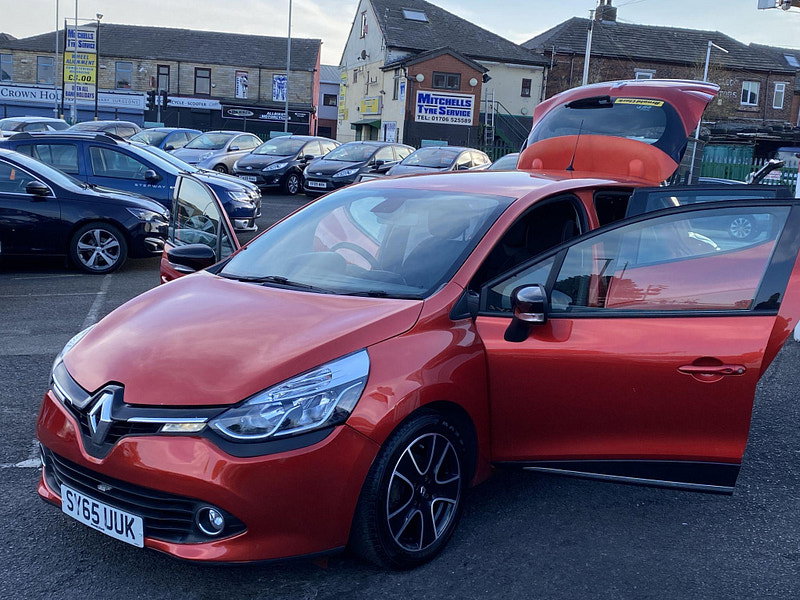 Renault Clio 1.2 16V Dynamique Nav Euro 6 5dr 5dr Manual 2015