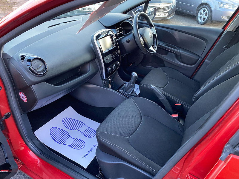 Renault Clio 1.2 16V Dynamique Nav Euro 6 5dr 5dr Manual 2015