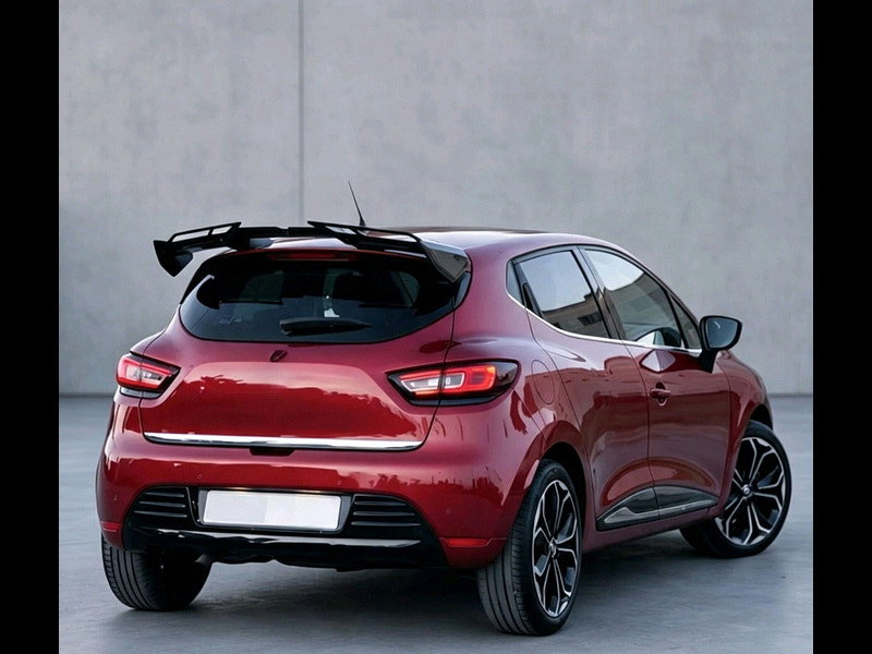 Renault Clio 1.2 TCe Signature Nav Hatchback 5dr Petrol EDC Euro 6 (s/s) (120 ps) 5dr Automatic 2017