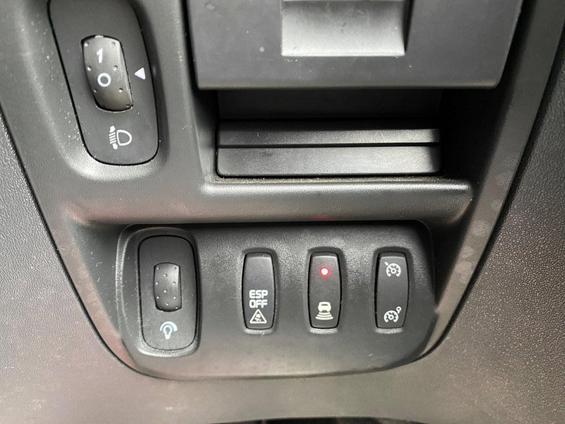 Renault Grand Espace 2.0 dCi Dynamique S Auto 5dr 5dr Automatic 2009