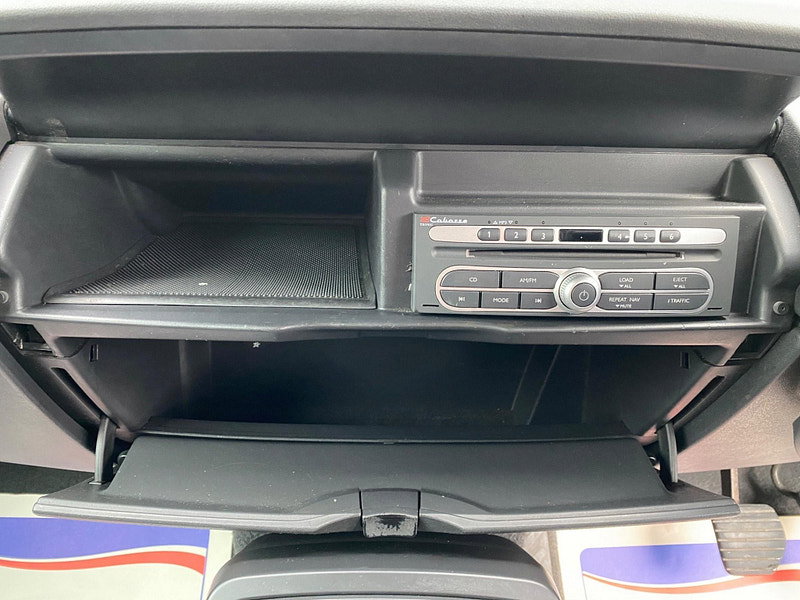 Renault Grand Espace 2.0 dCi Dynamique S Auto 5dr 5dr Automatic 2009