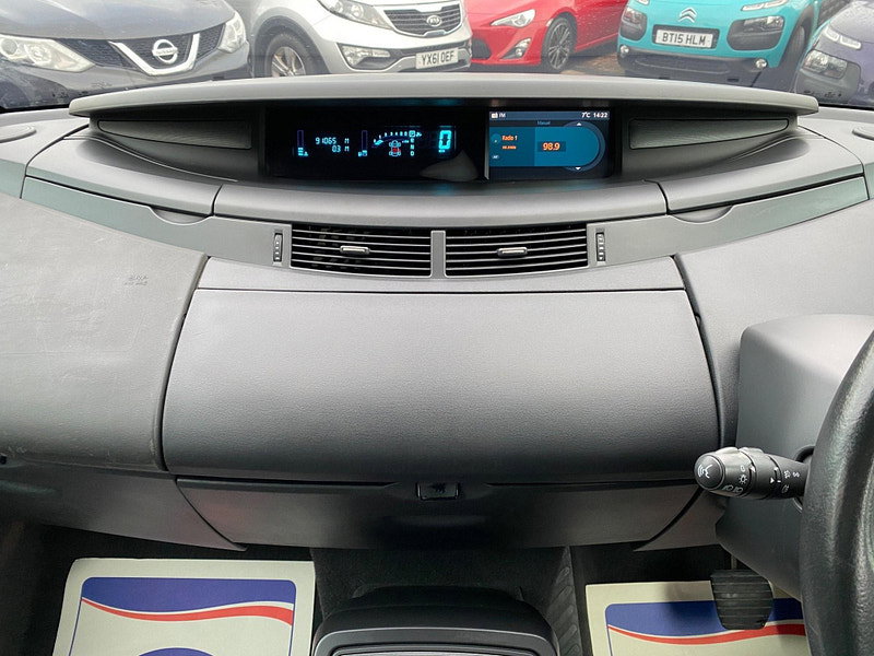 Renault Grand Espace 2.0 dCi Dynamique S Auto 5dr 5dr Automatic 2009
