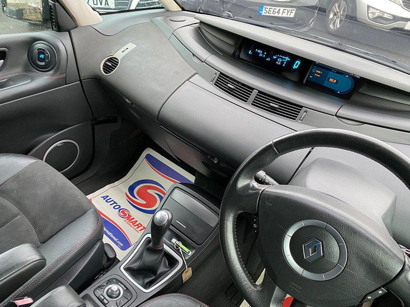 Renault Grand Espace 2.0 dCi Dynamique S Auto 5dr 5dr Automatic 2009