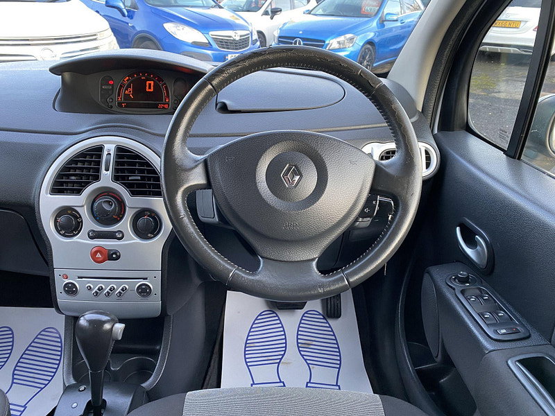 Renault Grand Modus 1.6 VVT Dynamique Auto Euro 4 5dr 5dr Automatic 2008