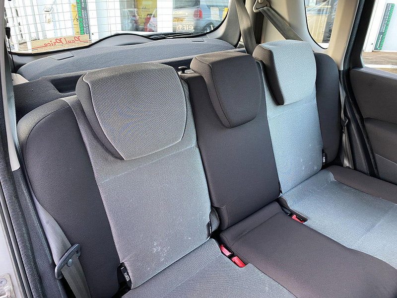 Renault Grand Modus 1.6 VVT Dynamique Auto Euro 4 5dr 5dr Automatic 2008