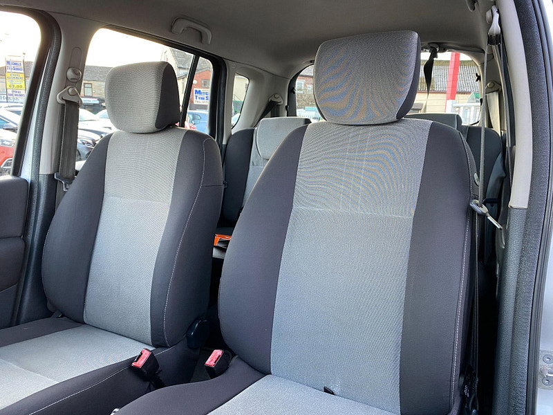 Renault Grand Modus 1.6 VVT Dynamique Auto Euro 4 5dr 5dr Automatic 2008