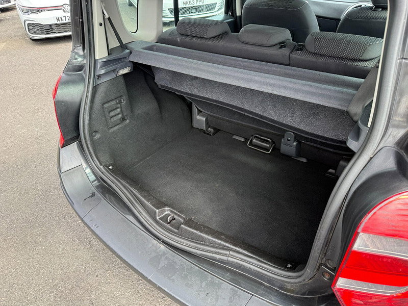 Renault Grand Modus 1.6 VVT Dynamique Auto Euro 4 5dr 5dr Automatic 2010