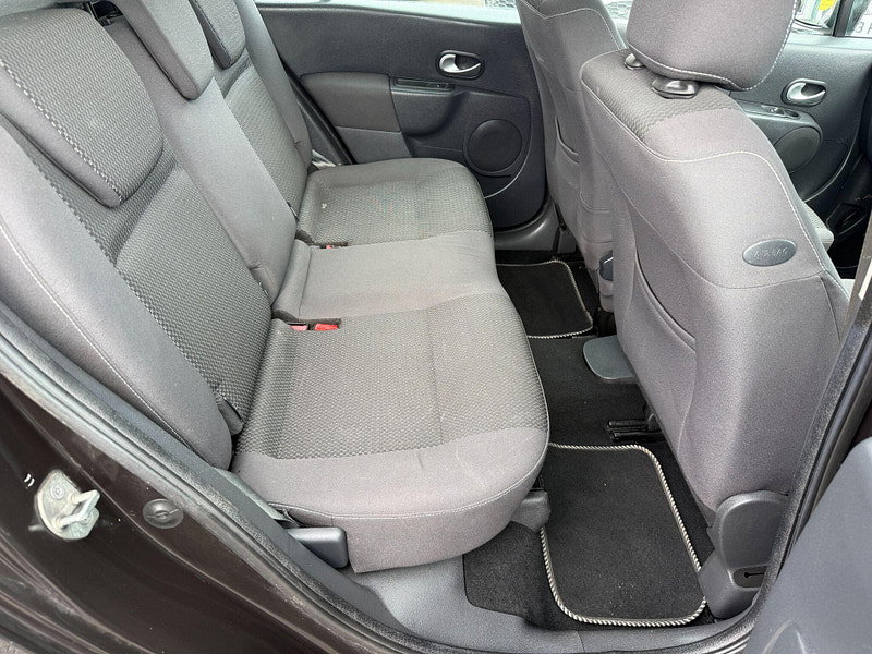 Renault Grand Modus 1.6 VVT Dynamique Auto Euro 4 5dr 5dr Automatic 2010