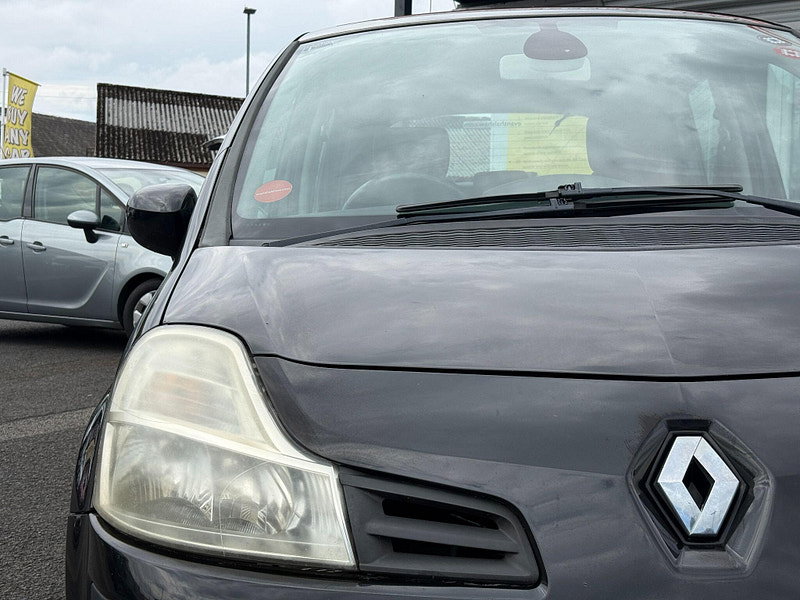 Renault Grand Modus 1.6 VVT Dynamique Auto Euro 4 5dr 5dr Automatic 2010