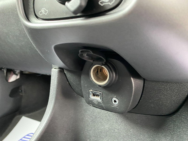 Toyota Aygo 1.0 VVT-i x-play Euro 6 5dr 5dr Manual 2019