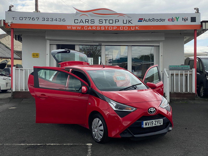 Toyota Aygo 1.0 VVT-i x-play Euro 6 5dr 5dr Manual 2019