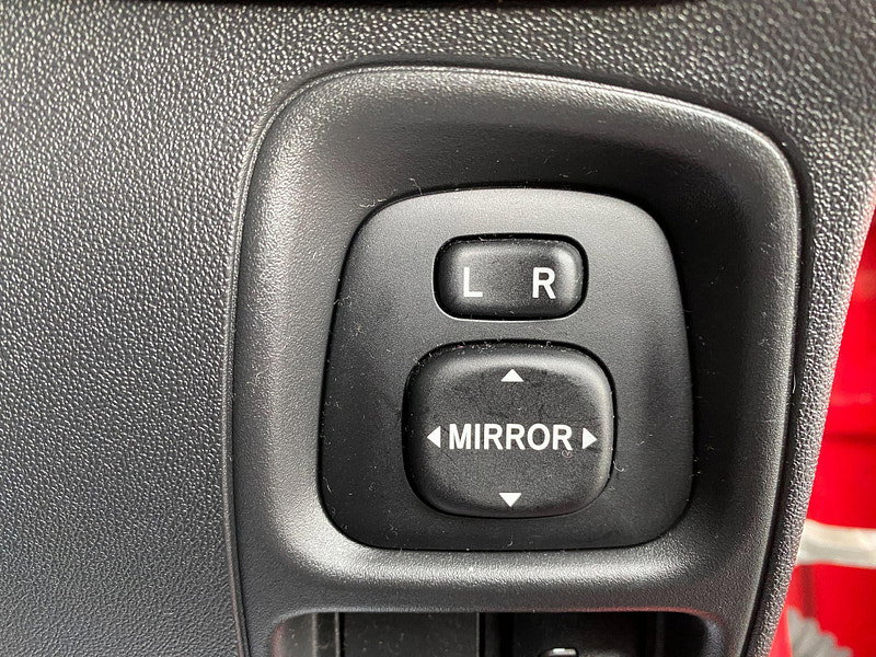 Toyota Aygo 1.0 VVT-i x-play Euro 6 5dr 5dr Manual 2019