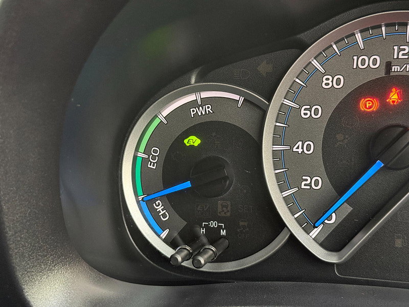 Toyota Vitz 1.5 HYBRID ELECTRIC 5dr 0dr 2017