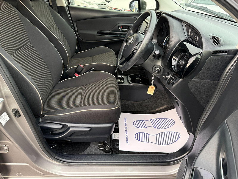 Toyota Vitz 1.5 HYBRID ELECTRIC 5dr 0dr 2017