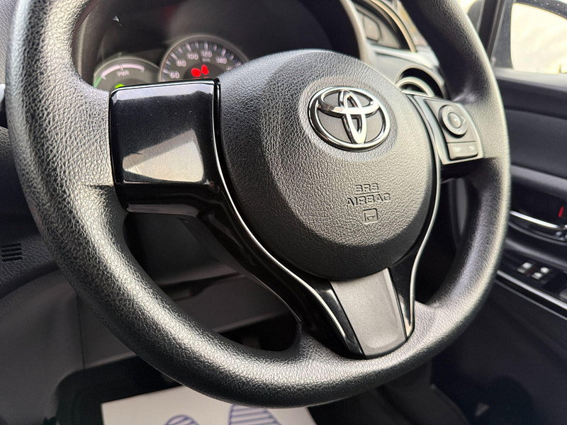 Toyota Vitz 1.5 HYBRID ELECTRIC 5dr 0dr 2017