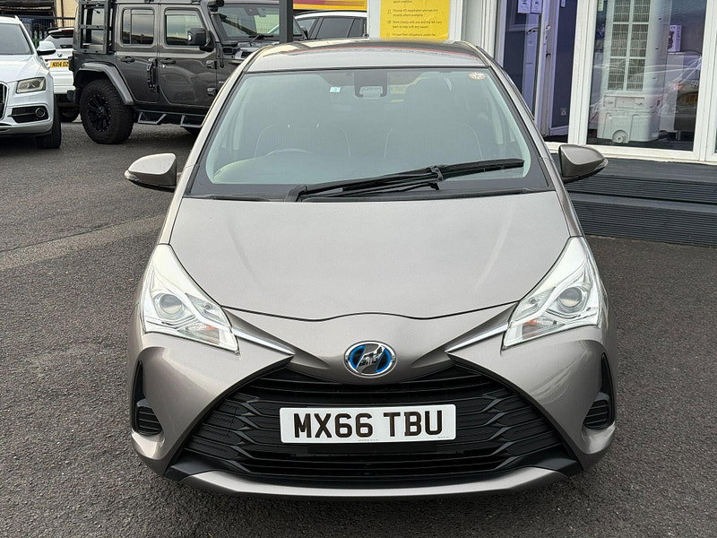 Toyota Vitz 1.5 HYBRID ELECTRIC 5dr 0dr 2017