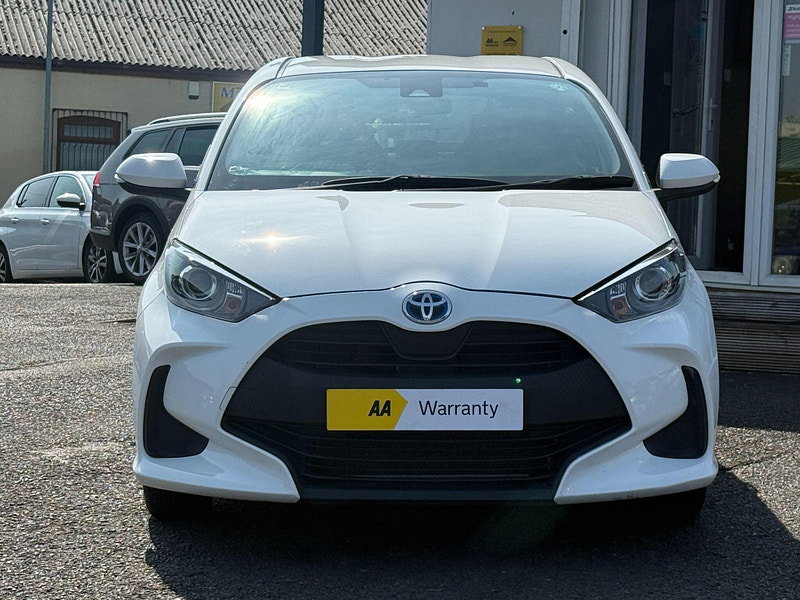 Toyota Yaris 1.5 VVT-h Design E-CVT Euro 6 (s/s) 5dr 5dr Automatic 2021