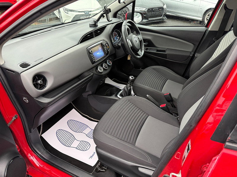 Toyota Yaris 1.5 VVT-i Icon Tech Euro 6 5dr 5dr Manual 2018