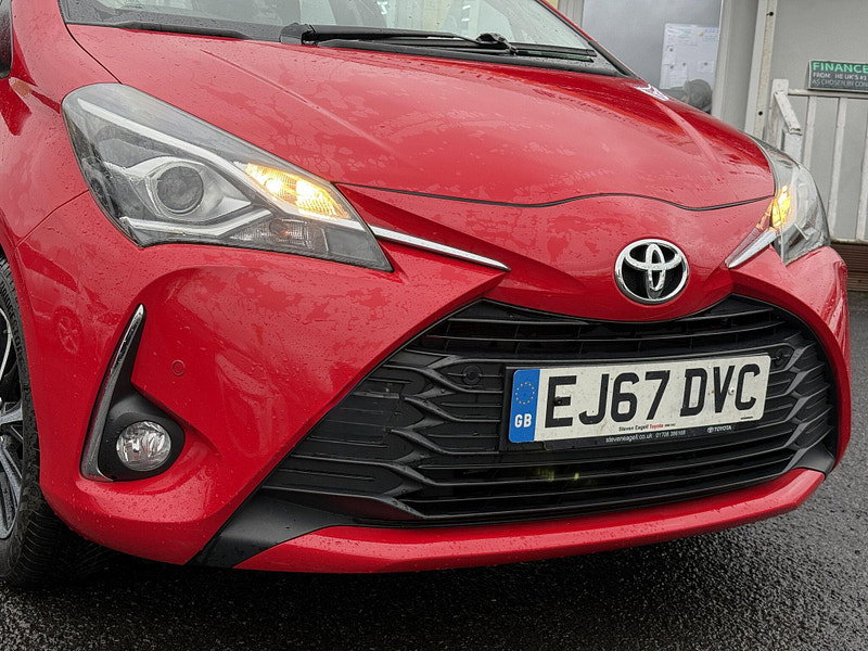 Toyota Yaris 1.5 VVT-i Icon Tech Euro 6 5dr 5dr Manual 2018