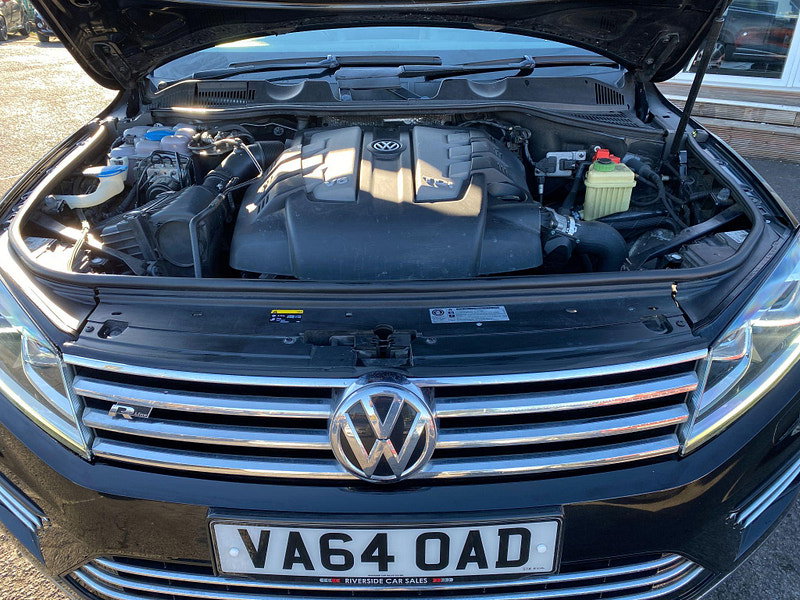 Volkswagen Touareg 3.0 TDI V6 BlueMotion Tech R-Line Tiptronic 4WD Euro 6 (s/s) 5dr 5dr Automatic 2015