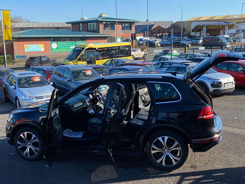 Volkswagen Touareg 3.0 TDI V6 BlueMotion Tech R-Line Tiptronic 4WD Euro 6 (s/s) 5dr 5dr Automatic 2015