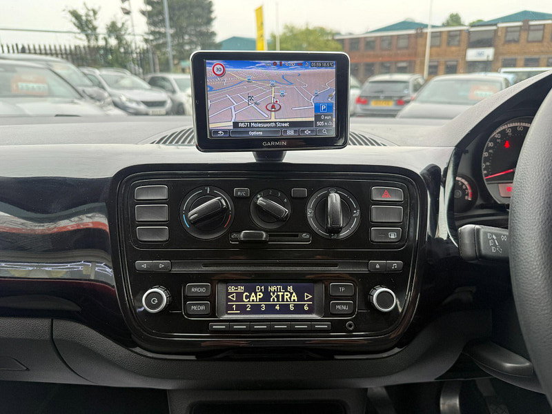 Volkswagen up! 1.0 Move up! Euro 6 3dr 3dr Manual 2015