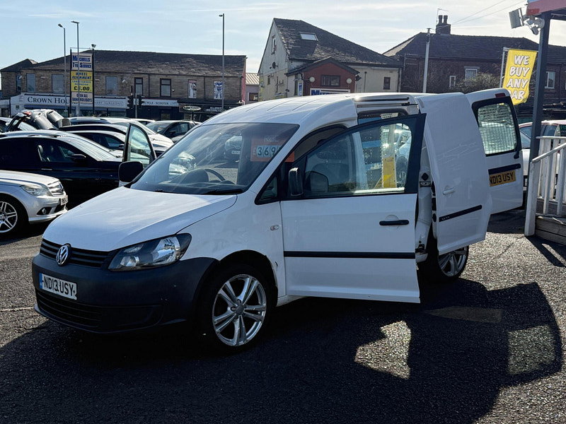 Volkswagen Caddy 1.6 TDI BlueMotion Tech C20 Startline L1 H1 4dr 4dr Manual 2013