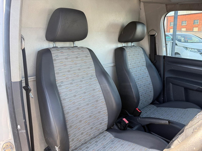 Volkswagen Caddy 1.6 TDI BlueMotion Tech C20 Startline L1 H1 4dr 4dr Manual 2013