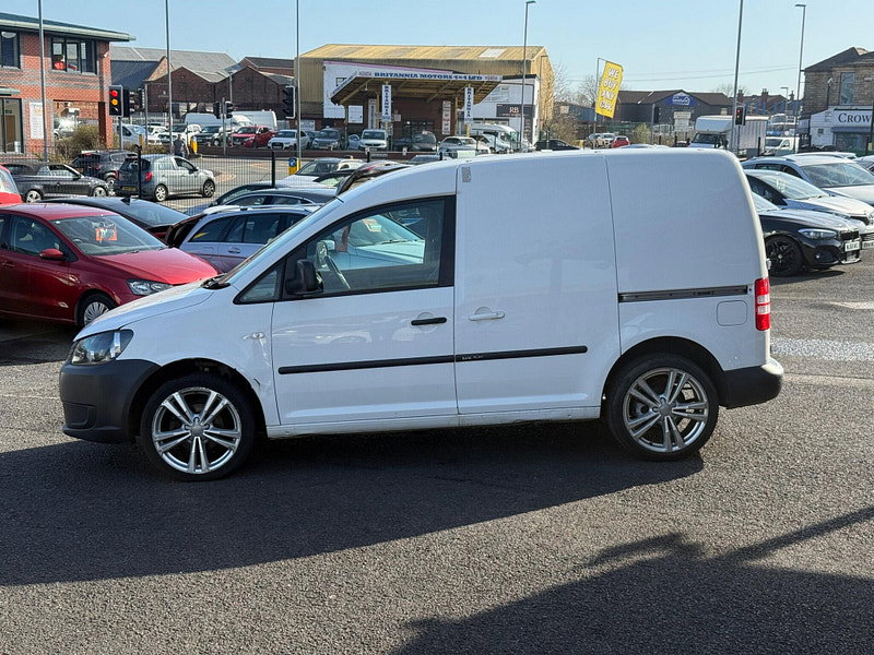 Volkswagen Caddy 1.6 TDI BlueMotion Tech C20 Startline L1 H1 4dr 4dr Manual 2013