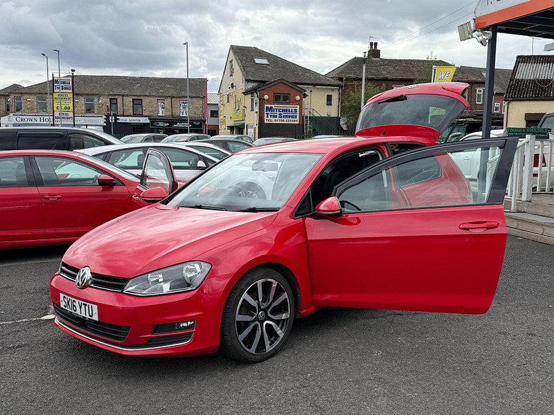 Volkswagen Golf 2.0 TDI BlueMotion Tech GT Euro 6 (s/s) 3dr 3dr Manual 2016