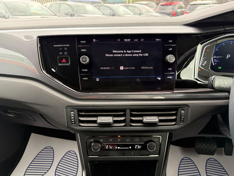 Volkswagen Polo 1.0 TSI SEL DSG Euro 6 (s/s) 5dr 5dr Automatic 2019