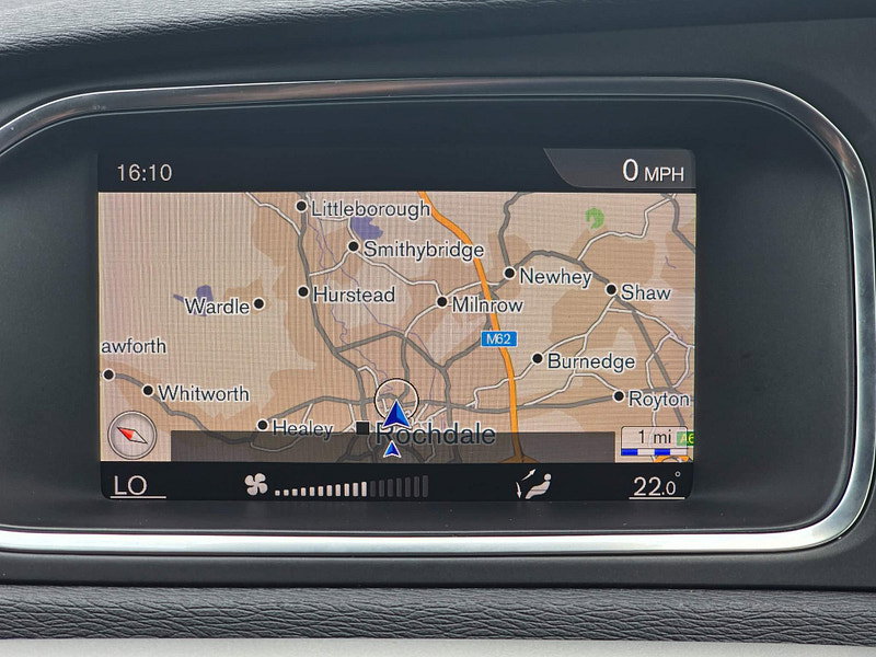 Volvo V40 1.5 T3 Momentum Nav Plus Auto Euro 6 (s/s) 5dr 5dr Automatic 2017
