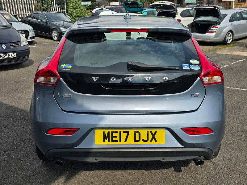 Volvo V40 1.5 T3 Momentum Nav Plus Auto Euro 6 (s/s) 5dr 5dr Automatic 2017