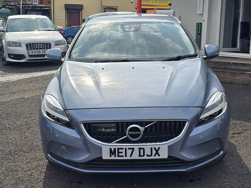 Volvo V40 1.5 T3 Momentum Nav Plus Auto Euro 6 (s/s) 5dr 5dr Automatic 2017