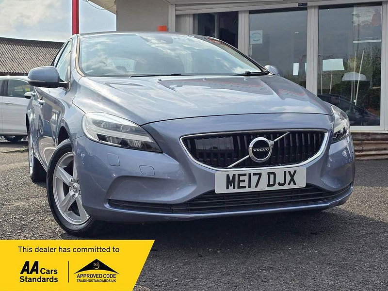 Volvo V40 1.5 T3 Momentum Nav Plus Auto Euro 6 (s/s) 5dr 5dr Automatic 2017